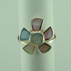 Sterling Silver Mother of Pearl Flower Ring-0