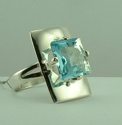 Sterling Silver Blue stone Ring by Pistachio-0