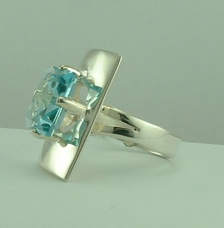 Sterling Silver Blue stone Ring by Pistachio-608