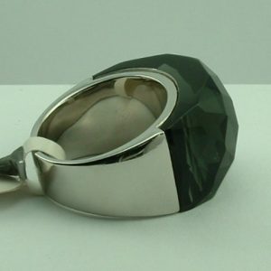 Stainless steel ring with Black/Grey glass stone -725