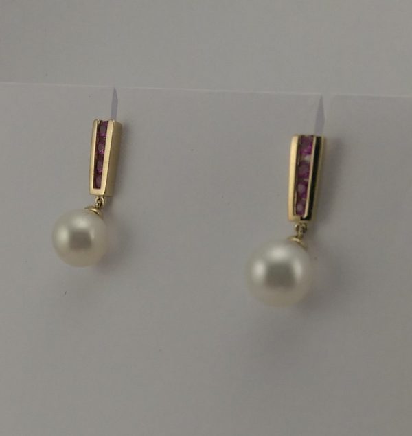 9ct Yellow Gold Ruby and Cultured Pearl Earrings -860