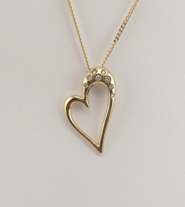 9ct Yellow gold Diamond set Heart pendant and chain-0