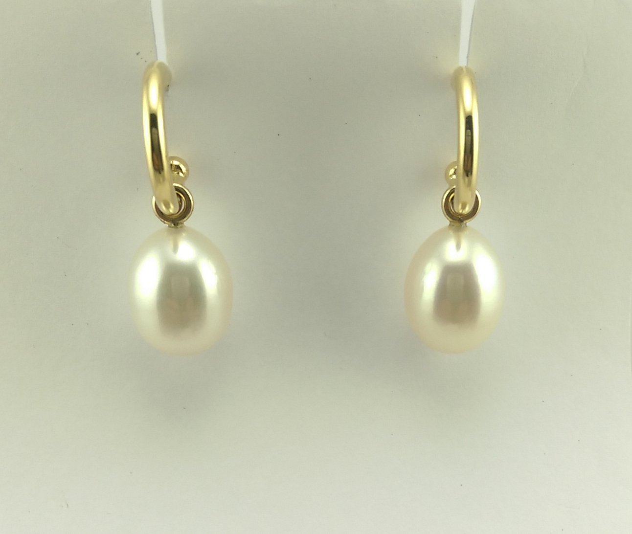 18ct Yellow Gold Freshwater Pearl Hoop Earrings-0