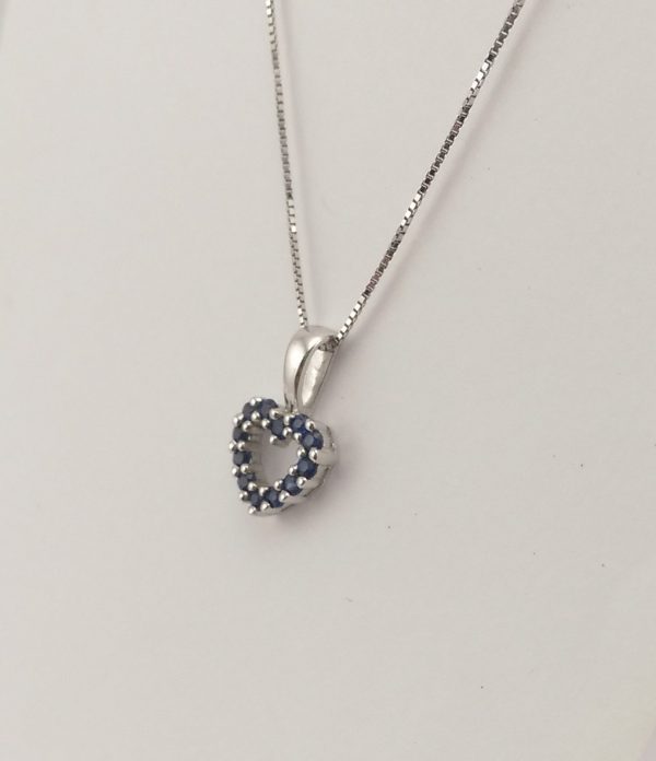 9ct White Gold Blue Sapphire Heart pendant and Chain-893