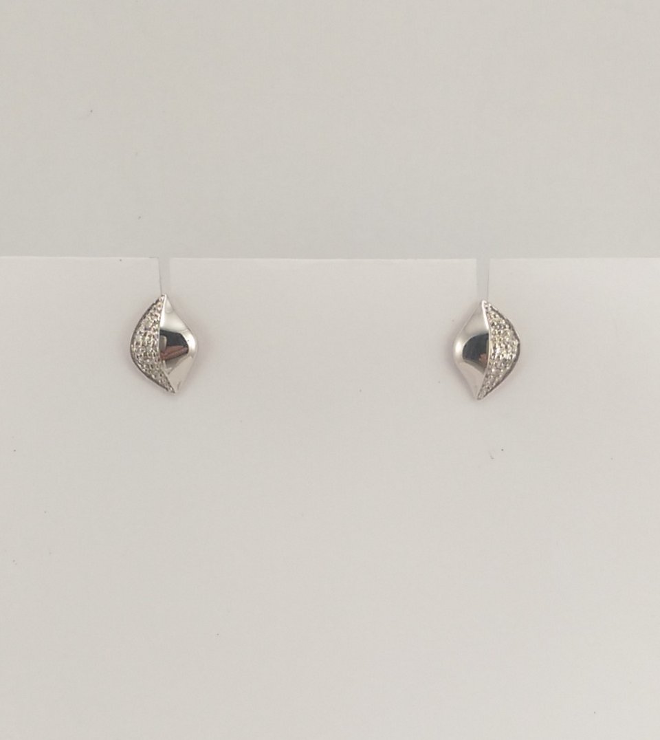 9ct White Gold Diamond Stud Earrings-0