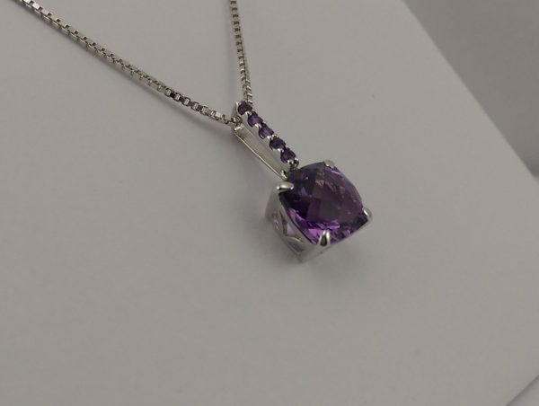 9ct White Gold Amethyst Pendant and Chain -1037