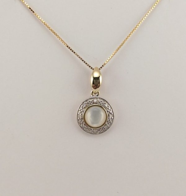 9ct Yellow Gold Mother of Pearl and Diamond Pendant on Fine Venetian Box Chain-0