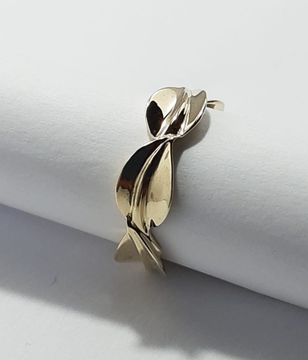 9ct Yellow Gold Leaf Design Ring-1190