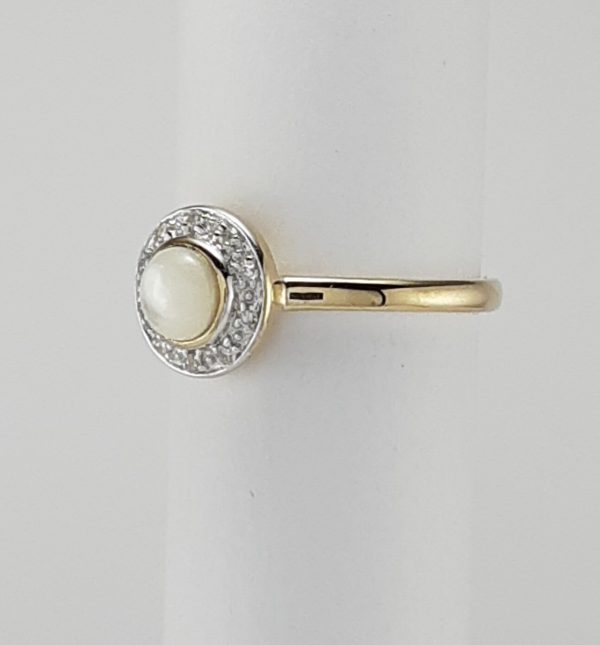 9ct Yellow Gold Mother of Pearl and Diamond Cluster Ring-1197