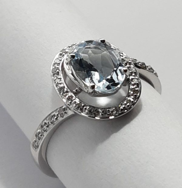 9ct White Gold Aquamarine and Diamond Ring-1179