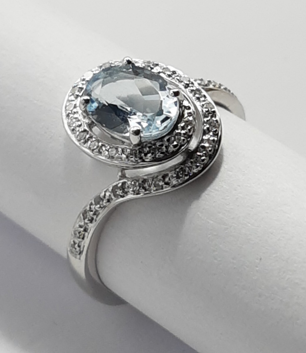 9ct White Gold Aquamarine and Diamond Ring-0