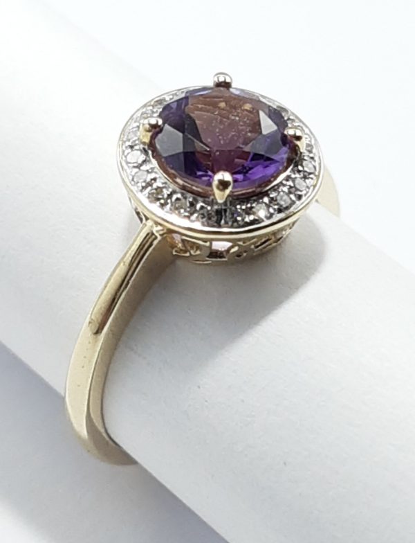9ct Yellow Gold Amethyst and Diamond Cluster Ring-1186