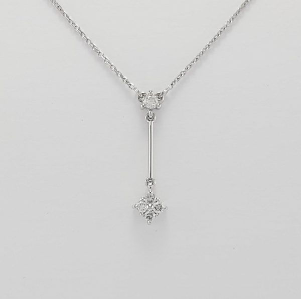 18ct White Gold Diamond Pendant on Chain-1402