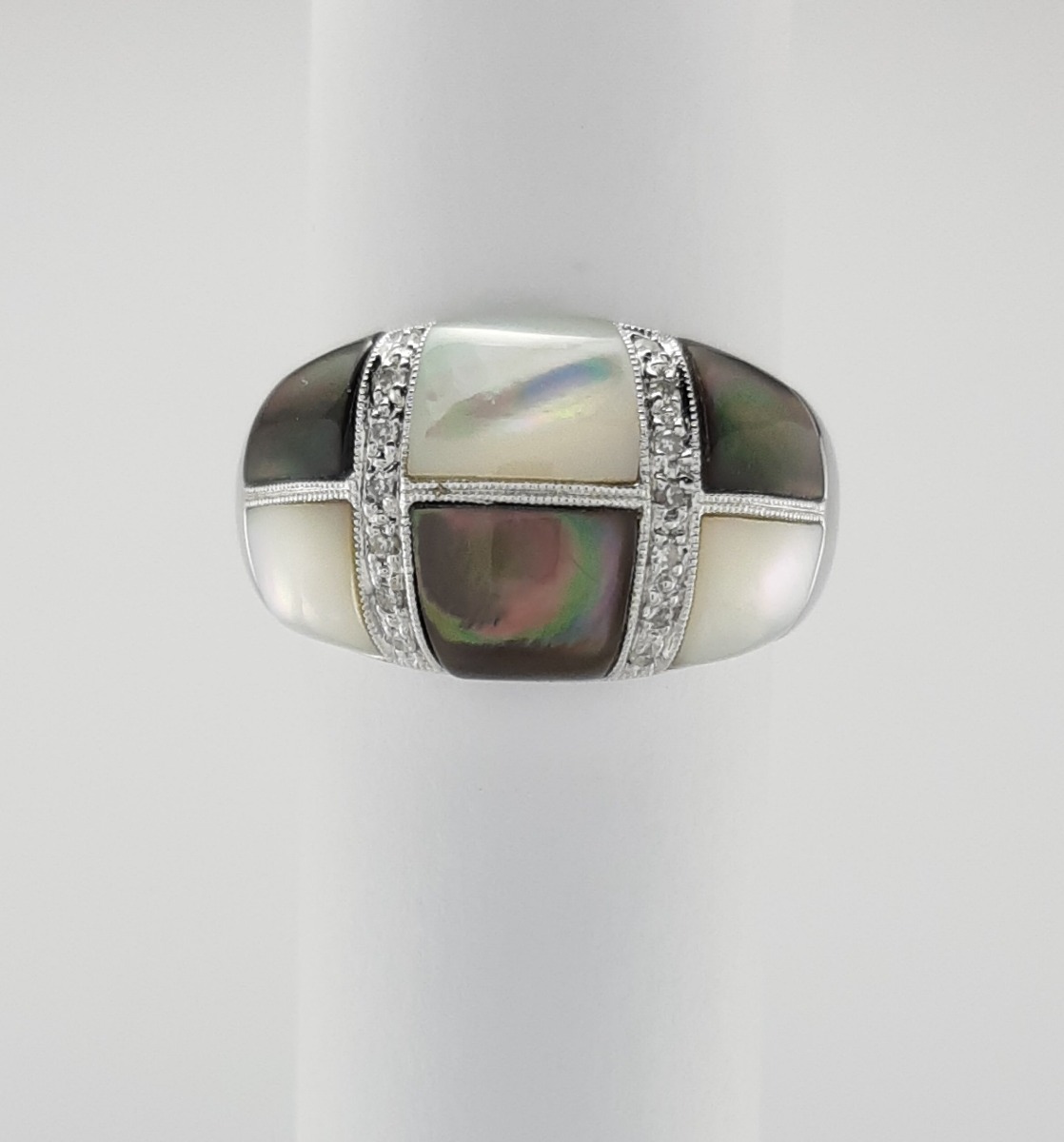 9ct White Gold Mother of Pearl and Diamond Ring -0