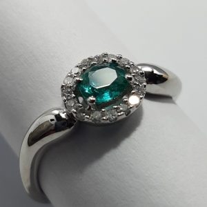 9ct White Gold Emerald and Diamond Oval Cluster Ring -0