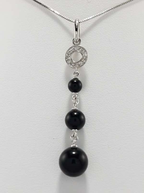9ct White Gold Black onyx and Diamond pendant on Chain-1384