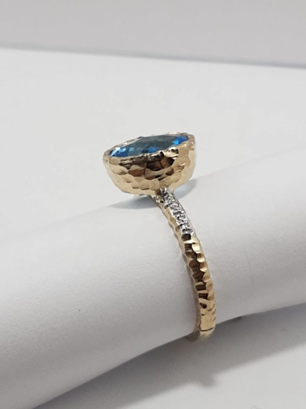 9ct Yellow Gold Blue Topaz and Diamond Ring-1654